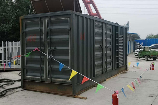 叙永发电机租赁空气滤清器多久更换一次?