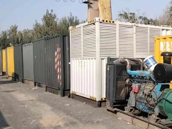 叙永200KW柴油发电机机组每小时油耗是多少?